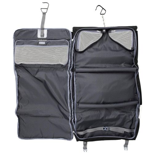  Travelpro Platinum Elite Tri-fold Carry-on Garment Bag