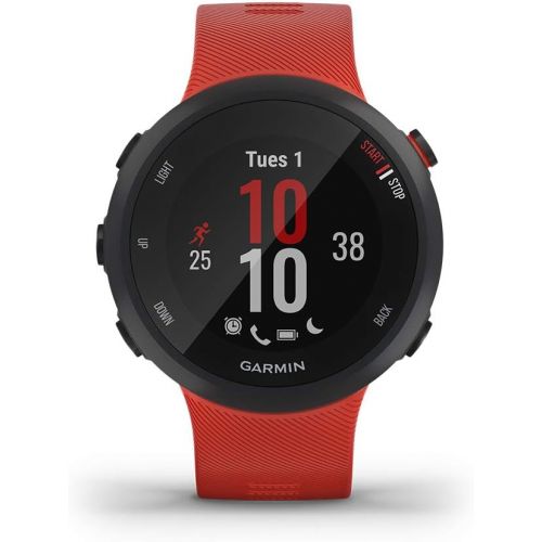 가민 Garmin Forerunner 45, 42mm Easy-to-Use GPS Running Watch with Garmin Coach Free Training Plan Support, Red