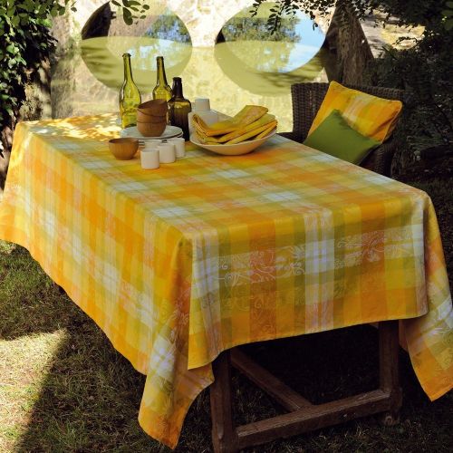  Garnier Thiebaut Mille Panache Canary Coated Tablecloth 69x69 (175x175cm) Square