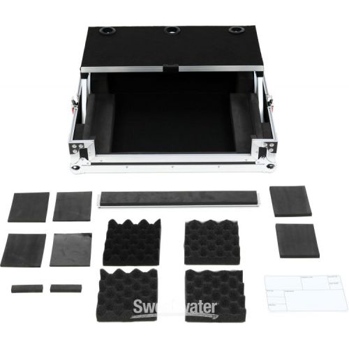  Gator G-TOURDSPUNICNTLC ATA Flight Case with Sliding Laptop Platform for Small DJ Controller