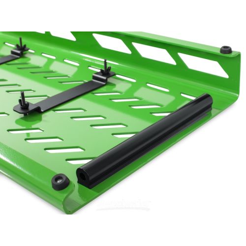  Gator Extra Large Pedalboard with Bag - Green