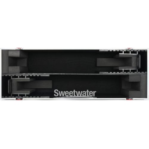  Gator G-TOURLCDV2-5055-X2 ATA Wood Video Display Case for Two 50-55