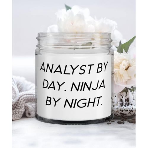 제네릭 Generic Sarcasm Analyst Gifts, Analyst by Day. Ninja by Night, Holiday Candle For Analyst