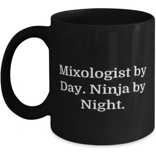 제네릭 Generic Mixologist by Day. Ninja by Night. 11oz 15oz Mug, Mixologist Present From Boss, Beautiful Cup For Coworkers