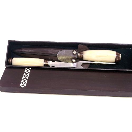 제네릭 Generic Carving set with handmade bone handle Argentine and finished with bronze threads in a wooden box (Bone)