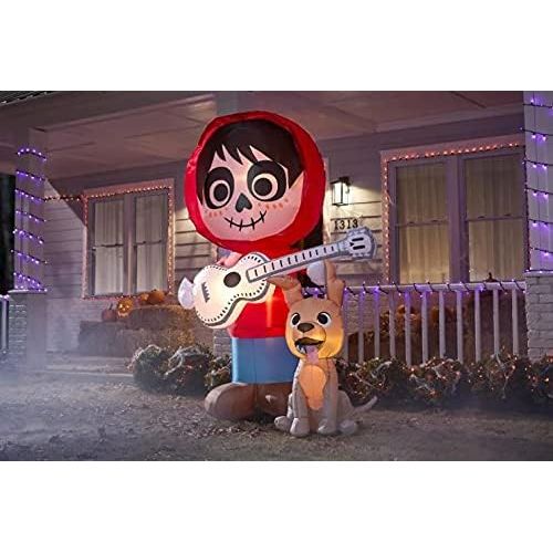 제네릭 할로윈 용품Generic Coco Miguel with Guitar and Dante Halloween Inflatable | 6.5 ft Tall Air Blown Halloween Display