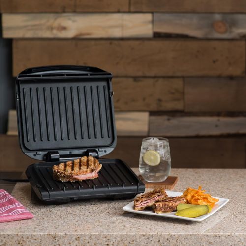  [아마존베스트]George Foreman 4-Serving Removable Plate Grill and Panini Press, Black, GRP1060B