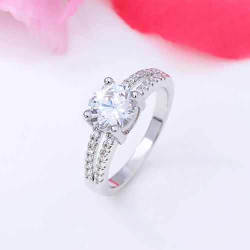  [아마존베스트]GerTong 1 PCS Silver Womens Ring Round Crystals Solitaire Promise Eternity Engagement Anniversary Wedding Rings Jewelry Ideal Gifts for Lovers Size 6#