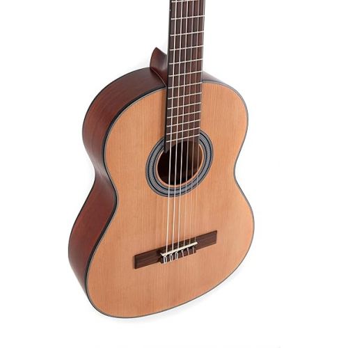  GEWA Student Cedar Classical Guitar 3/4, Classical Guitar (chrome-plated tuners, cedar top, nickel silver frets, water-based matte finish, scale length: 590 mm, nut width: 48 mm), natural