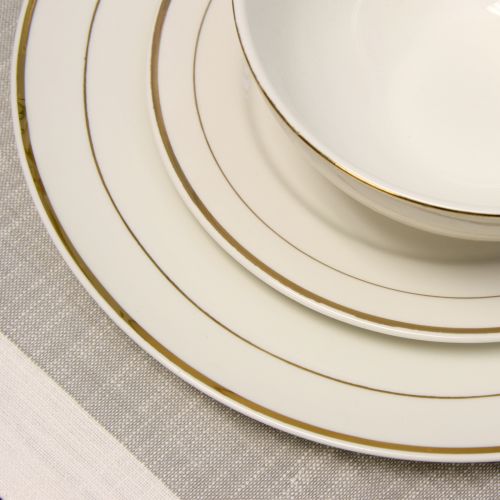  Gibson Home Palladine 16 pc Dinnerware Double Gold Banded Set