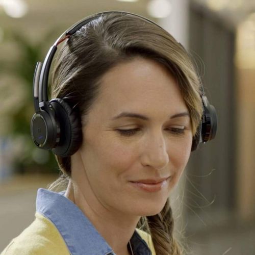  Global Teck Worldwide GTW Voyager Focus UC B825 Bluetooth Headphones with Microphone 202652-01-BC, Bluetooth USB Dongle, Smartphones, PC, MAC, Tablet - Zoom, Teams, Skype, Fuze, RingCentral, Combo USB P