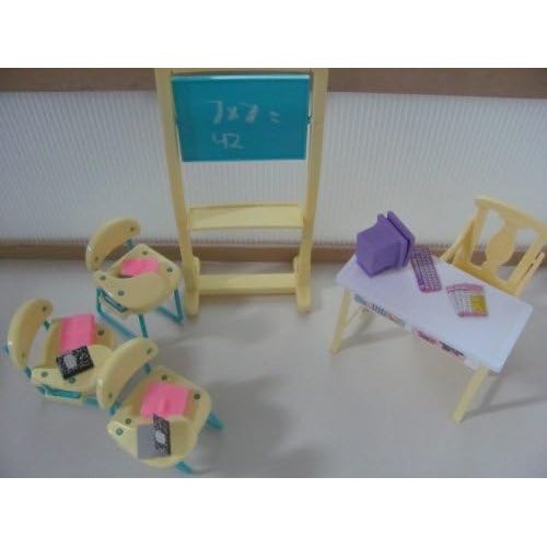  Gloria Dollhouse Furniture for Barbie Dolls - Classroom with Desk, Chairs Chalkboard