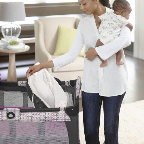 그라코 Graco Pack n Play Playard Reversible Napper & Changer LX Bassinet, Landry