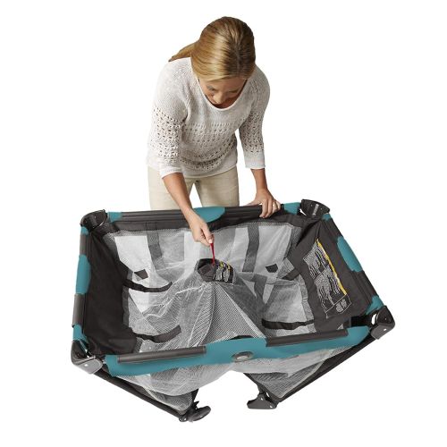 그라코 Graco Pack n Play On The Go Playard, Stratus