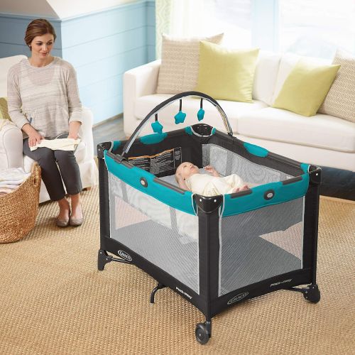 그라코 Graco Pack n Play On The Go Playard, Stratus