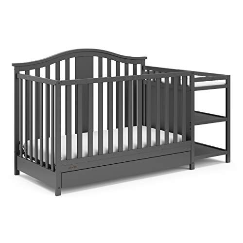 그라코 Graco Solano 4-in-1 Convertible Crib with Drawer and Changer (Gray) - JPMA-Certified Crib and Changer, Attached Changing Table with 2 Shelves, and Water-Resistant Changing Pad