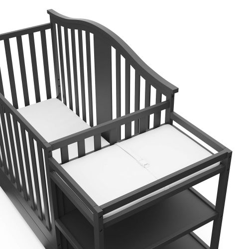 그라코 Graco Solano 4-in-1 Convertible Crib with Drawer and Changer (Gray) - JPMA-Certified Crib and Changer, Attached Changing Table with 2 Shelves, and Water-Resistant Changing Pad