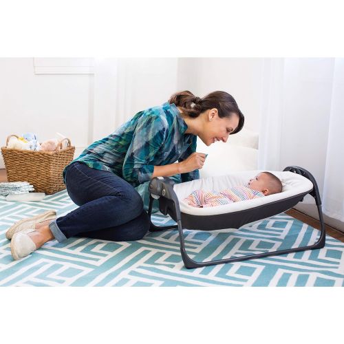 그라코 Graco Pack N Play Playard Portable Napper and Changer, Affinia, One Size