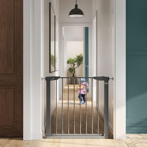 그라코 Graco BabySteps Walk-Thru Metal Safety Gate (Gray) - Pressure-Mounted Baby Gate for Doorway, Expands from 29.5-40.5 Inches, 29.5 Inches Tall, Includes 3 Extensions, Perfect for Chi