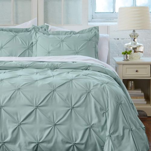  Great Bay Home Signature Pinch Pleated Pintuck Duvet Cover with Button Closure. Luxuriously Soft 100% Brushed Microfiber with Textured Pintuck Pleats and Corner Ties (Full/Queen, E