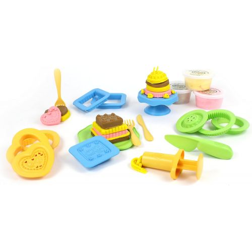  Green Toys Cake Maker Dough Set Activity