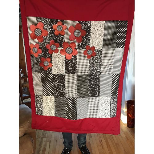  Quilts N Things Black and White patchwork baby quilt