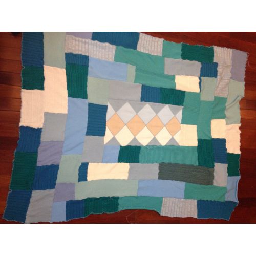  GreenebyDesign Custom Design sweater blanketafghan for the wee little ones