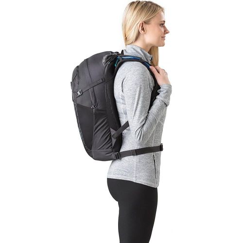 그레고리 [아마존베스트]Gregory Mountain Products Womens Swift 20 Liter Day Hiking Backpack | Day Hikes, Walking, Travel | Hydration Bladder Included, Padded Adjustable Straps, Quick Access Pockets