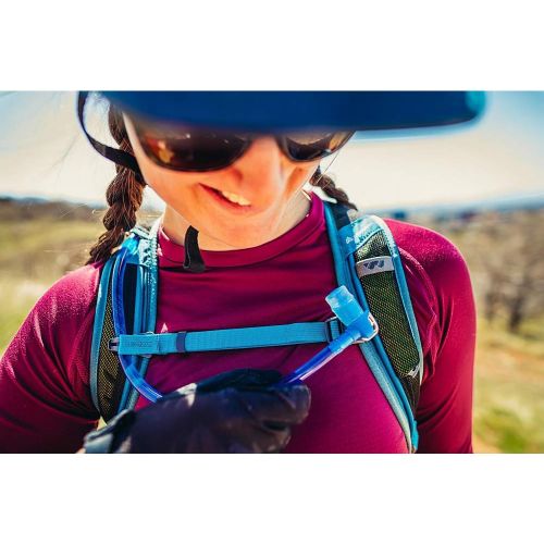 그레고리 Gregory Mountain Products Amasa 14 Liter Womens Mountain Biking Hydration Backpack