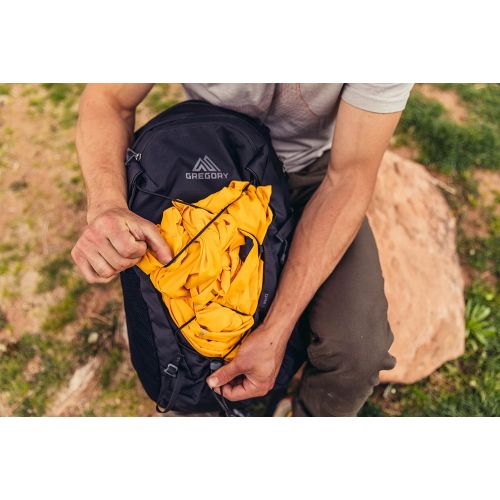 그레고리 Gregory Mountain Products Inertia 24 H2O Hydration Backpack
