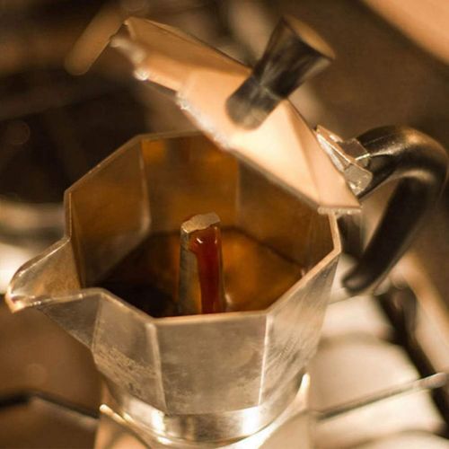  Hemoton Classic Stovetop Espresso Maker Classic Italian Style Moka Pot Makes Delicious Coffee Easy to Operate Quick Cleanup Pot (6Cup 300ML)