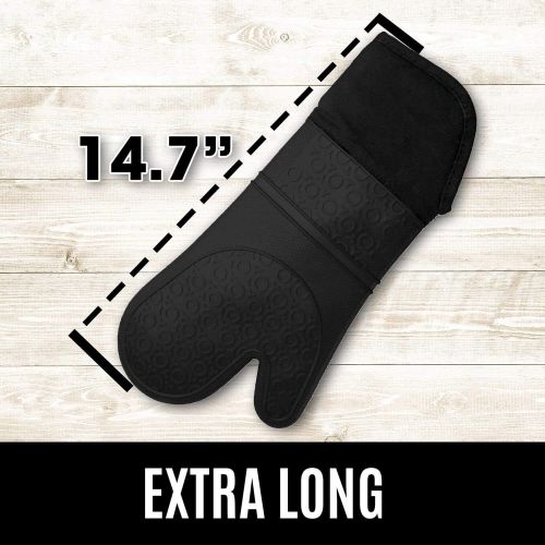  HOMWE Extra Long Professional Silicone Oven Mitt, Oven Mitts with Quilted Liner, Heat Resistant Pot Holders, Flexible Oven Gloves, Black, 1 Pair, 14.7 Inch