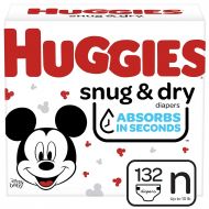 [아마존베스트]Huggies Snug & Dry Baby Diapers, Size Newborn (fits up to 10 lb.), 132 Count, Giga Jr Pack (Packaging May Vary)