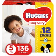[아마존베스트]Huggies HUGGIES Snug & Dry Diapers, Size 5, 136 Count (Packaging May Vary)