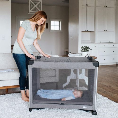  Halo HALO 3-in-1 DreamNest Rocking Bassinet, Portable Crib, Travel Cot with Breathable Mesh Mattress