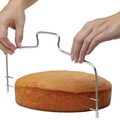 Hanyan Aluminium Cake Decorating Supplies - Alloy Revolving Cake-Turntable - Cake-Shovel,Cake-Leveler,3 Cake Boards,24 Cake Decorating Tips