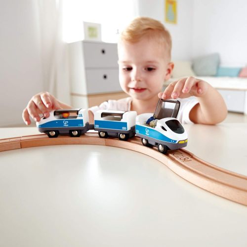  Hape E3729 Figure 8 Safety Train Railway Set, 14.76 L x 3.15 W x 9.45 H, Multicolor