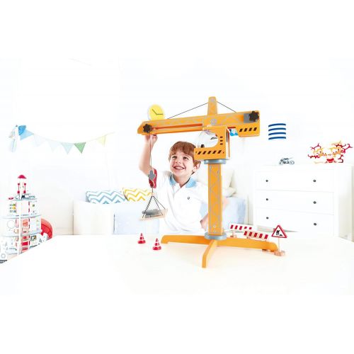  Award Winning Hape Playscapes Crane Lift Playset