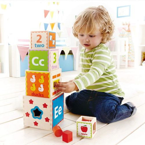  Hape Kids Pyramid of Play