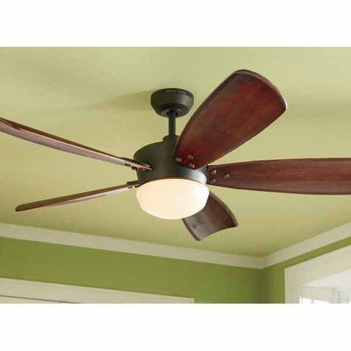  Harbor Breeze 60-in Saratoga Oil-Rubbed Bronze Ceiling Fan with Light Kit and Remote