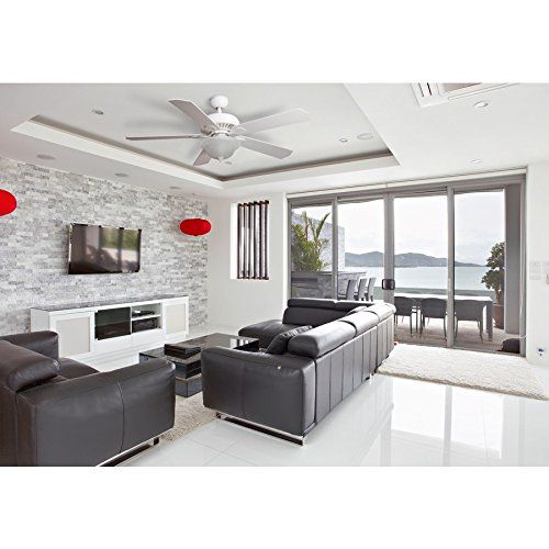  Harbor Breeze 52-in White Downrod or Close Mount Ceiling Fan with Light Kit and Remote Control