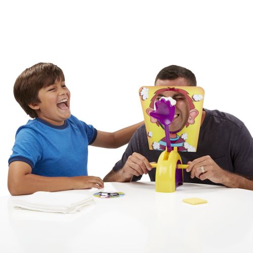 해즈브로 Hasbro Pie Face Game, Ages 5 and up