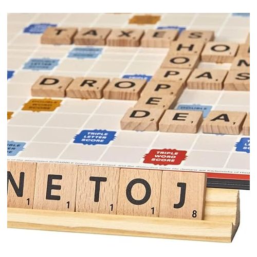 해즈브로 Hasbro Gaming Scrabble Board Game,Word Game for Kids Ages 8 and Up,Fun Family Game for 2-4 Players,The Classic Crossword Game