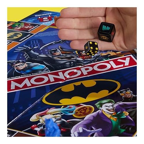 해즈브로 Monopoly Batman Edition Board Game | Monopoly Game for Batman Fans | Ages 8 and Up | 2 to 4 Players | Family Games | Strategy Games for Kids and Adults