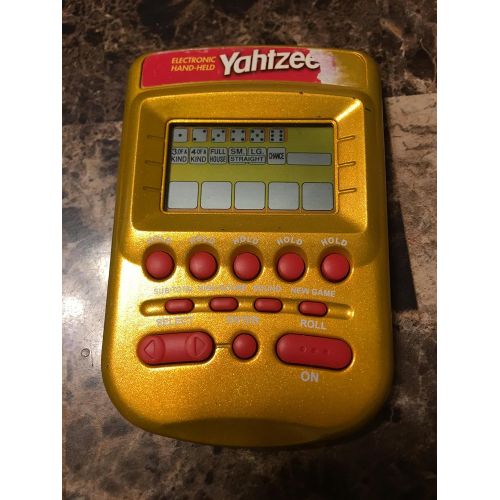 해즈브로 [아마존베스트]Yahtzee Electronic Hand-held [Gold]