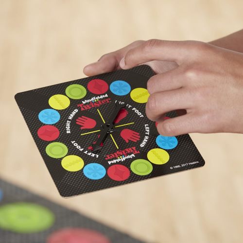 해즈브로 Hasbro Gaming Blindfolded Twister Game