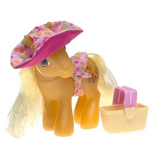 해즈브로 Hasbro My Little Pony Dress Up: Berry Pickin Fun