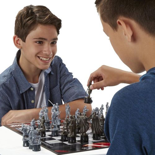 해즈브로 Hasbro Gaming Star Wars Chess Game