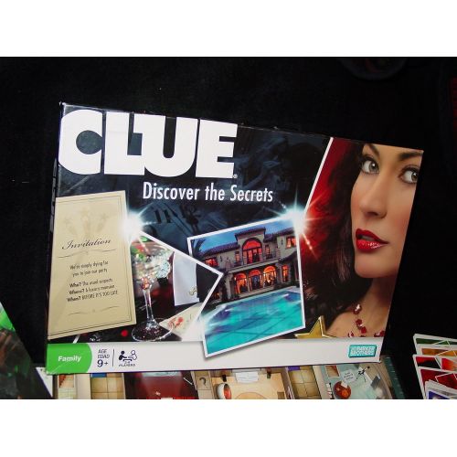 해즈브로 Hasbro CLUE BOARD GAME [DISCOVER THE SECRETS]