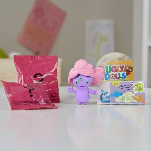 해즈브로 Hasbro Uglydolls Surprise Disguise Mermaid Maiden Tray Toy, Figure & Accessories